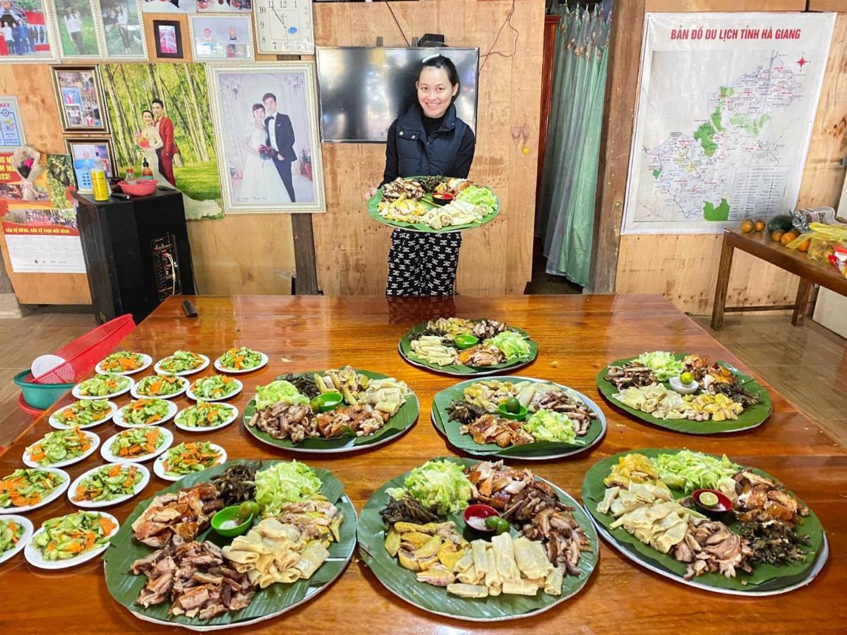 Du Gia - Tay Homestay Làng Cac Quarto foto